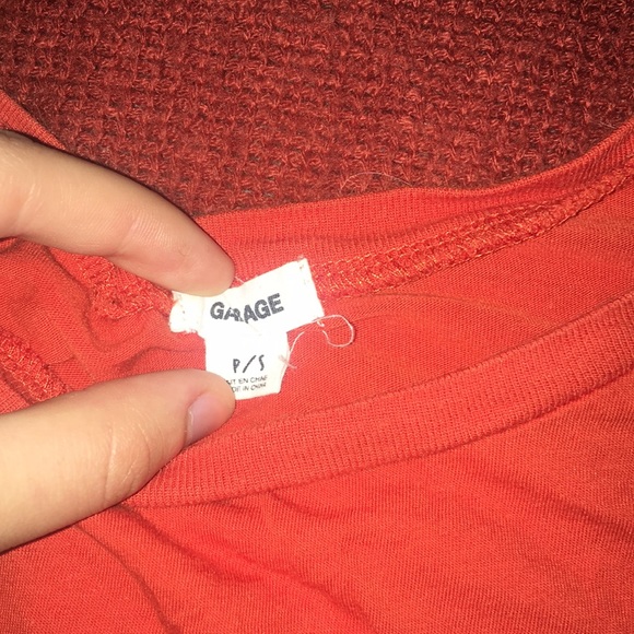 Garage peachy cropped tee - Picture 2 of 4